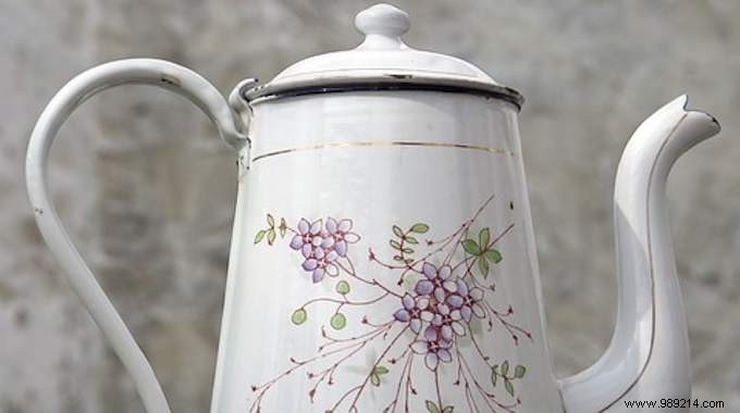 How to Safely Clean Enamel Cookware with Baking Soda: My Proven Method