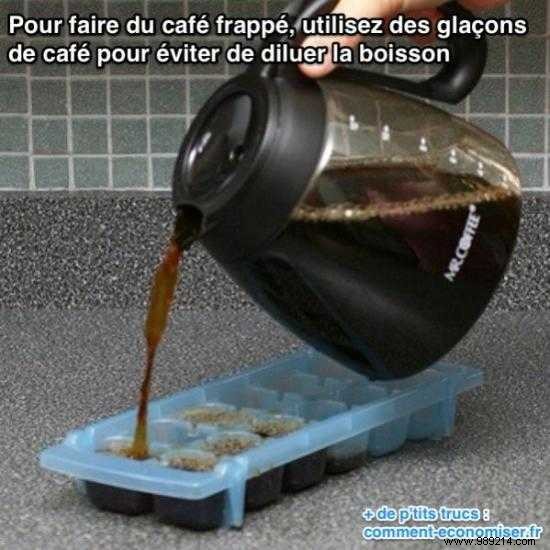 Perfect Frappé Coffee Every Time: The Coffee Ice Cube Trick