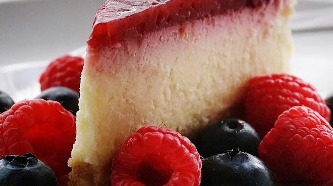 Authentic New York Cheesecake Recipe: Creamy, Homemade Delight