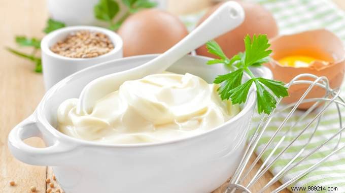 Easy Light Mayonnaise Recipe: Homemade, Healthier, and Budget-Friendly