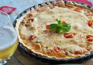 Easy Budget-Friendly Tomato Quiche Recipe: Ready in 40 Minutes