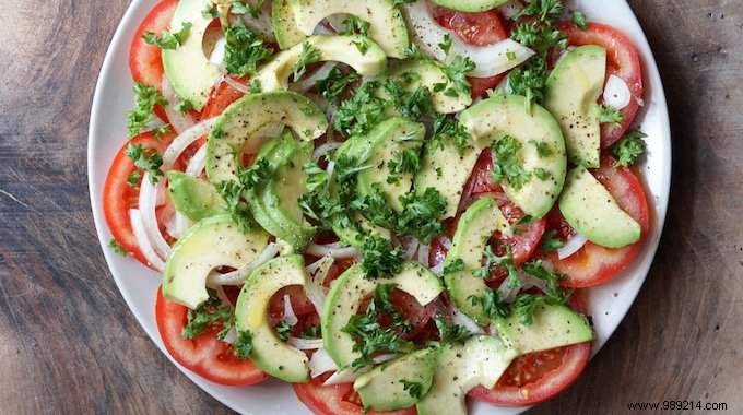 Quick Feta Salad Recipe: Fresh Summer Lunch in Just 20 Minutes