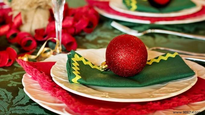 Budget-Friendly Christmas Starter: Potato Toasts with Asparagus and Smoked Salmon