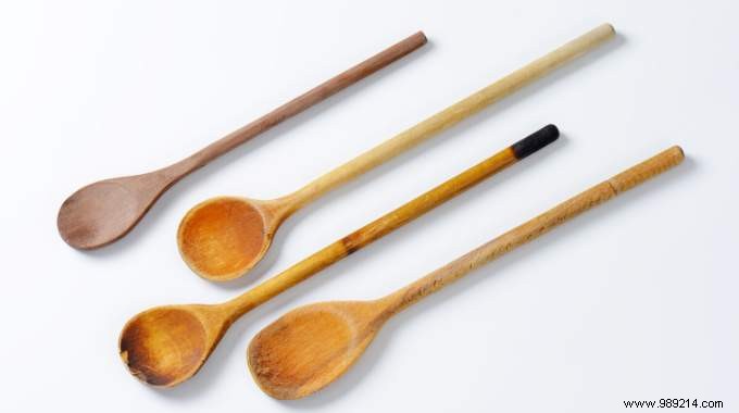 Save Your Wooden Spoon from the Pot: The Genius Clothespin Trick