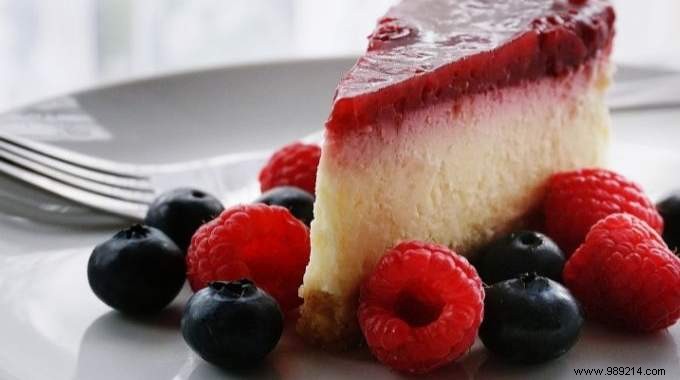 Quick & Easy Cottage Cheese Dessert: Ultra-Light Recipe for Busy Families