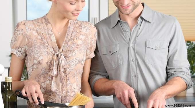 How to Naturally Deodorize Your Kitchen with Rosemary: A Proven, Effective Trick