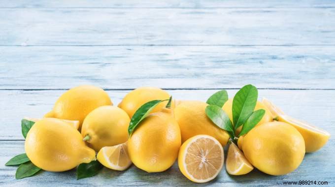 Expert Tip: Keep Cut Lemons Fresh for Days with This Simple Storage Hack