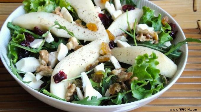 Fresh Watercress, Pear & Fromage Frais Salad: Original Flavor Under €1 Per Serving
