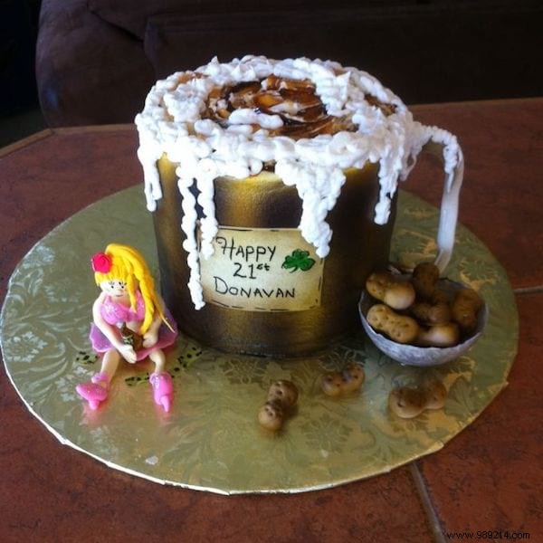 Quick & Budget-Friendly Mug Cakes: Ready in Minutes