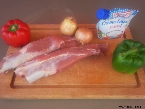 Tender Pork Tenderloin with Peppers and Espelette Pepper: Easy, Budget-Friendly Recipe