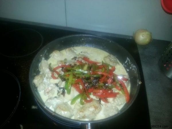 Tender Pork Tenderloin with Peppers and Espelette Pepper: Easy, Budget-Friendly Recipe