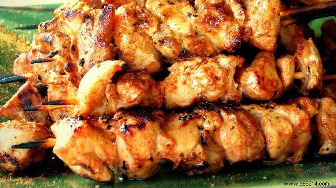 Easy Tandoori Chicken Skewers: Budget-Friendly Exotic Recipe for Grilling or Baking