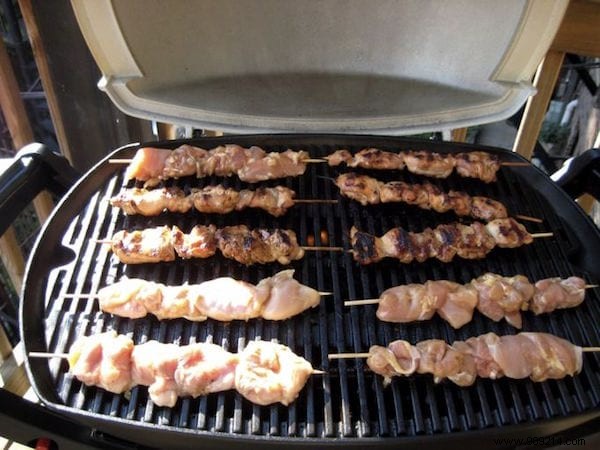 Easy Tandoori Chicken Skewers: Budget-Friendly Exotic Recipe for Grilling or Baking