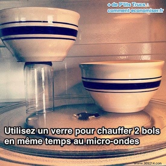 Easy Microwave Hack: Heat Two Bowls at the Same Time Like a Pro