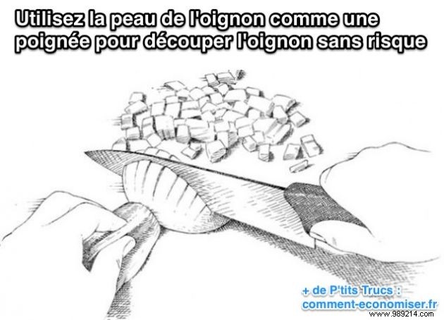 Safe Onion Cutting Trick: Use the Skin as a Handle to Avoid Cuts