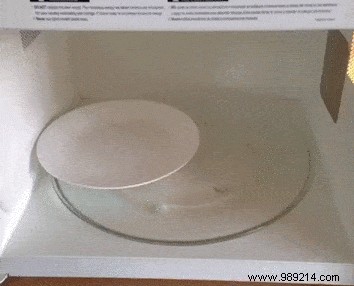 How to Heat Two Plates at Once in the Microwave: A Reliable Kitchen Hack