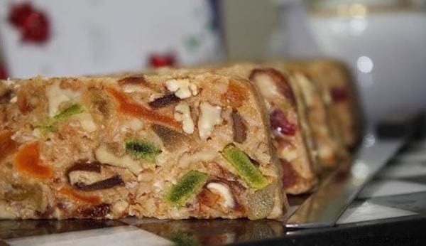 Easy No-Bake Fruit Cake Recipe: Delicious, Oven-Free Holiday Treat