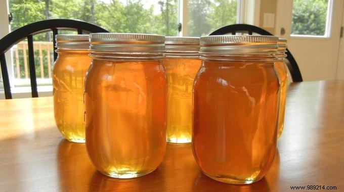 The Best Honeys for Cooking: Expert Guide to Sweet and Savory Pairings