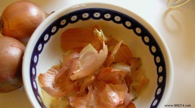 7 Practical Ways to Repurpose Onion Skins and Reduce Waste