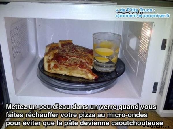 Reheat Pizza in the Microwave for Perfect Crispy Results: The Simple Water Glass Trick