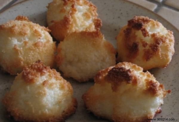 Easy Coconut Rocks Recipe: Irresistible Crunchy Treats