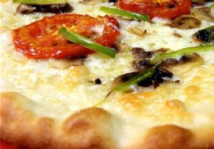 Easy Homemade Pizza Dough Recipe: Quick, Budget-Friendly, and Foolproof for 4