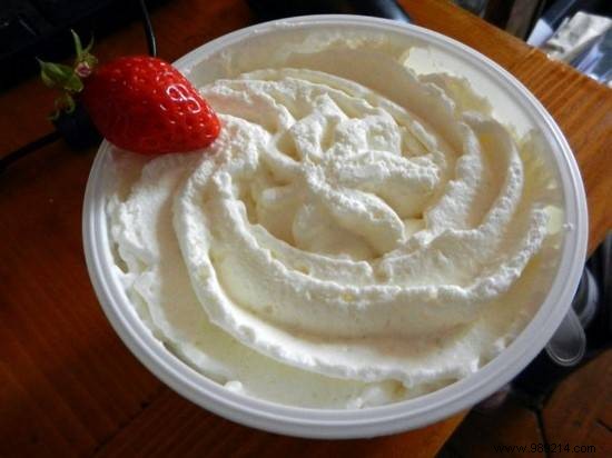 Grandma s Foolproof Homemade Whipped Cream Recipe – Easy, Quick, and Delicious
