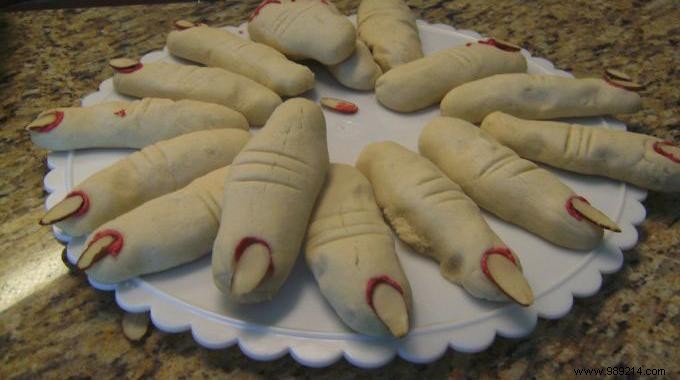 Spooky Witch Fingers: Easy, Budget-Friendly Halloween Recipe Kids Adore