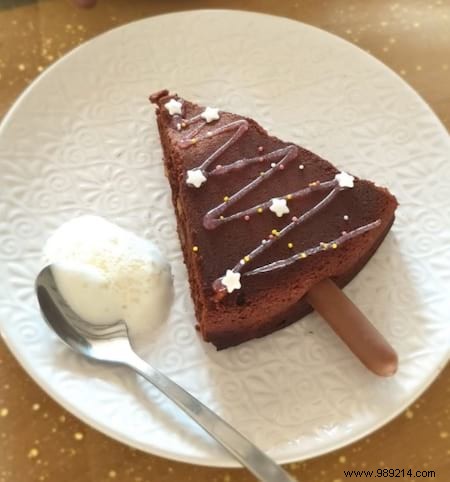 14 Easy & Budget-Friendly Christmas Desserts to Impress Your Guests