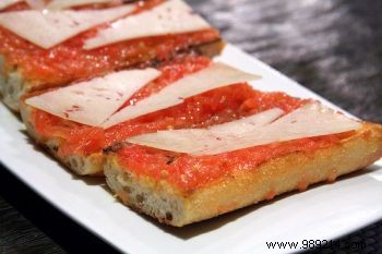 Grilled Gruyère Baguette Sandwiches: My Easy, Budget-Friendly Family Favorite