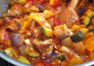 Budget-Friendly Sautéed Pork à la Provençale: A Flavorful Family Recipe