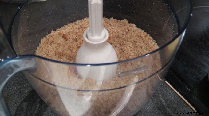 Easy Homemade Breadcrumbs from Leftover Bread: A Zero-Waste Kitchen Essential