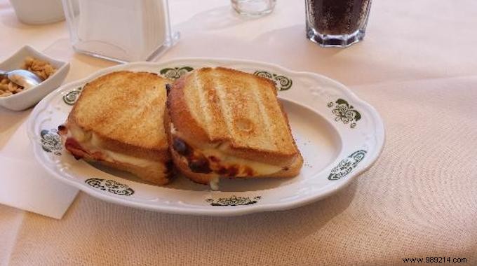 Keep Your Morning Toast Hot: Warm Your Plate on the Toaster