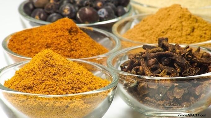 20 Science-Backed Kitchen Ingredients That Relieve Pain Naturally