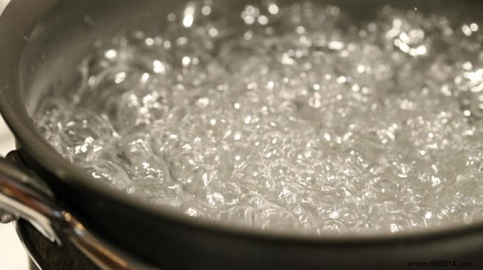 Stop Boiling Water from Overflowing: The Proven Wooden Spoon Trick