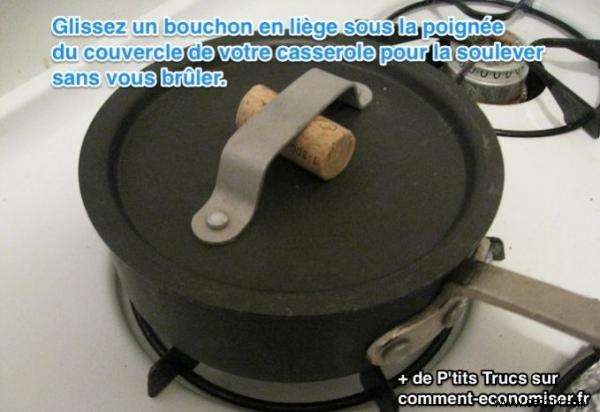Genius Kitchen Hack: Lift Hot Saucepan Lids Safely with a Wine Cork