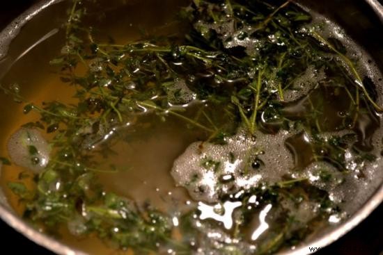 Thyme s Proven Healing Powers: Elevate This Kitchen Staple to Your Natural Medicine Cabinet