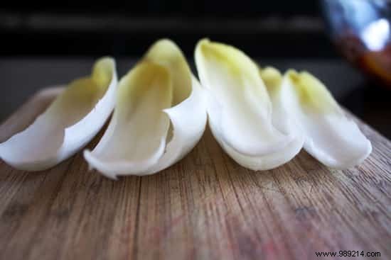 Lightweight & Budget-Friendly: Chicken-Stuffed Endive Bites Recipe
