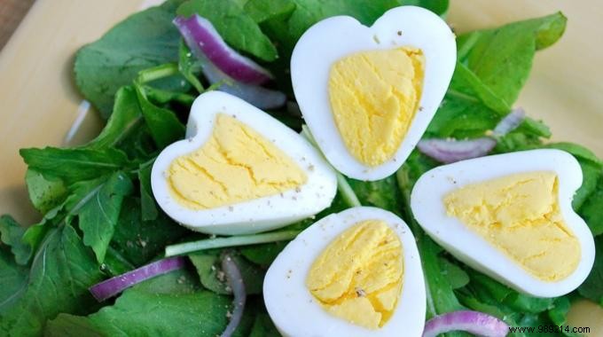 Peel Multiple Hard-Boiled Eggs at Once: A Chef s Time-Saving Trick
