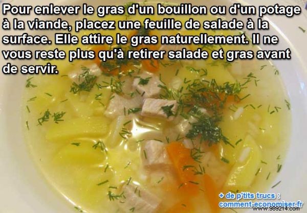 Simple Kitchen Hack: Remove Fat from Broth with a Lettuce Leaf