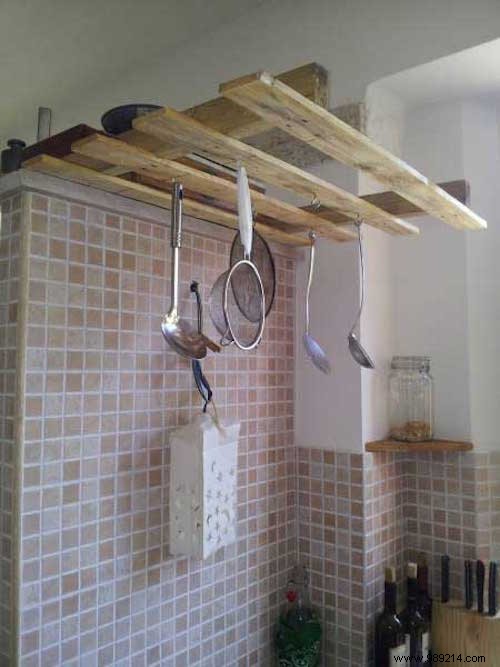 23 Genius DIY Kitchen Ideas Using Old Wooden Pallets