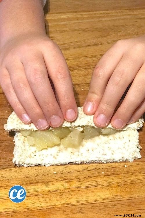 Easy Apple Cinnamon Rolls: Delicious Family Treat Ready in 15 Minutes