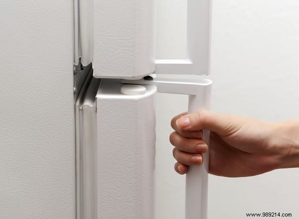 7 Proven Tips to Prevent Frost Buildup in Your Freezer