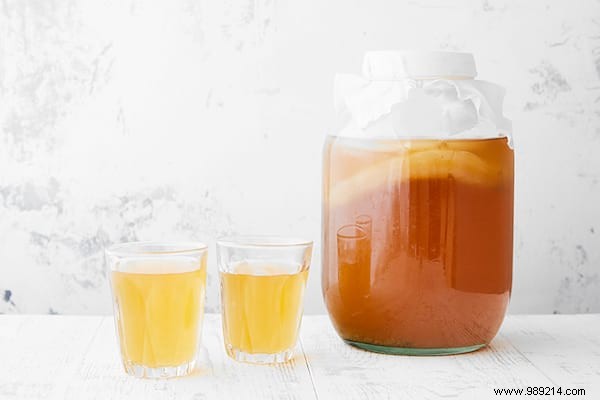 Easy 4-Step Homemade Kombucha Recipe: Brew Probiotic Tea Like a Pro