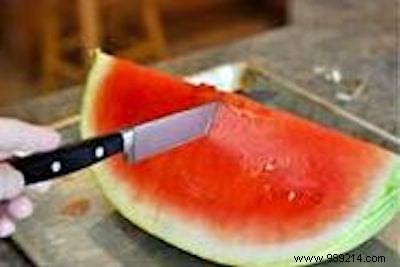 How to Cut a Watermelon into Perfect Cubes in Under 2 Minutes Like a Pro