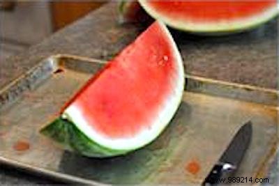 How to Cut a Watermelon into Perfect Cubes in Under 2 Minutes Like a Pro