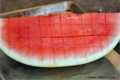 How to Cut a Watermelon into Perfect Cubes in Under 2 Minutes Like a Pro