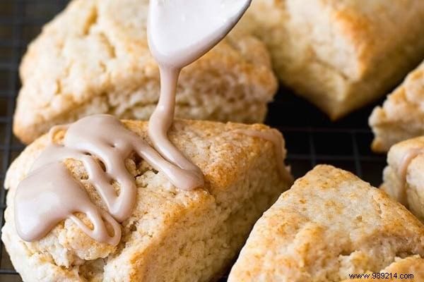 6 Healthier Butter Alternatives for Morning Toast: Dietitian-Approved Swaps