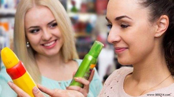Skip the Wash: How Dry Shampoo Keeps Your Hair Fresh Effortlessly