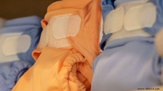 Cloth Diapers: Our Expert Guide to Benefits, Use, and Massive Savings